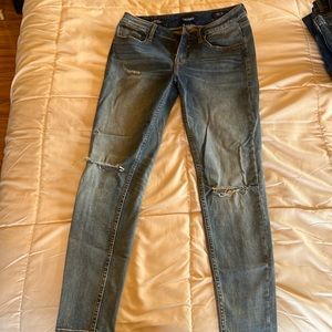 NWOT Vigoss Jagger Super Skinny Jeans